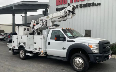 Shiny Bucket Truck